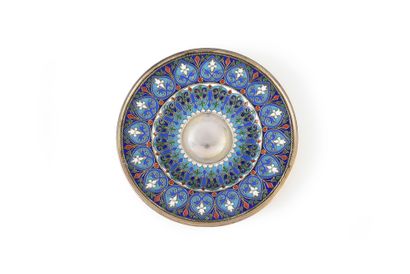 BELLE PETITE ASSIETTE EN VERMEIL.
KHLEBNIKOFF,...