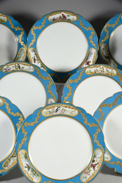 SERVICE ALEXANDRINSKY POUR LA TABLE DU TSAR...