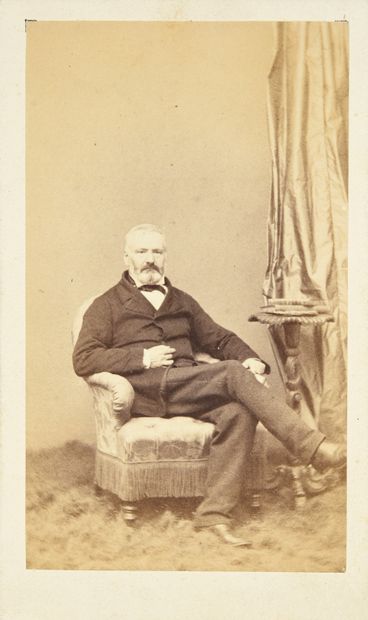 HUGO Victor (1802-1885).
Portrait photographique...