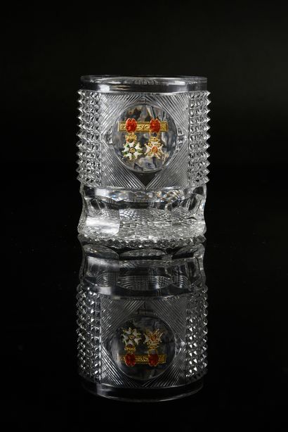 GOBELET DROIT.
En cristal taillé à facettes...