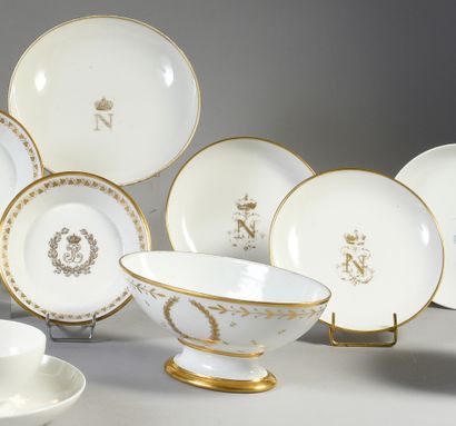 SERVICE DES PRINCES POUR LES CHÂTEAUX DE...