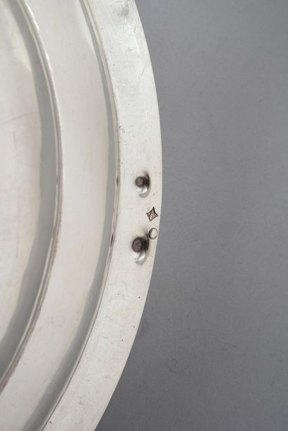 PAIRE DE PLATS EN ARGENT.
BIENNAIS, PARIS,...