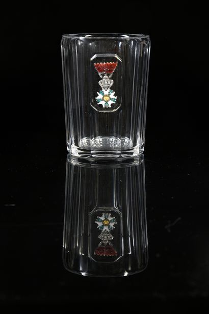 GOBELET DROIT.
En cristal taillé à facettes,...