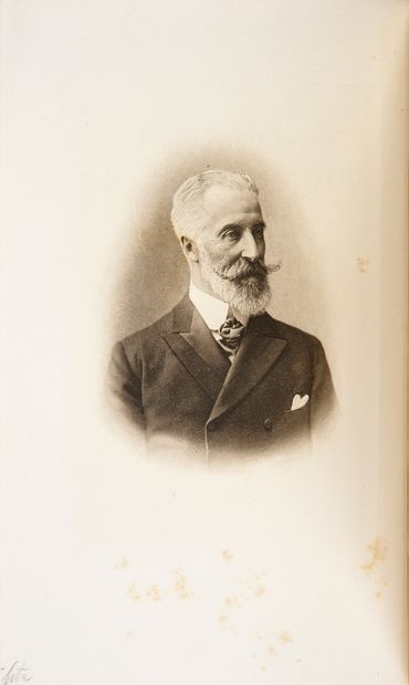 BIBLIOTHÈQUE DU DUC D'ALENÇON D'ISNÉ Y. Un...