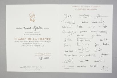 HUGO Victor (1802-1885).
Ensemble comprenant...