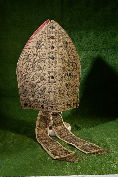 Rare episcopal miter embroidered with ecclesiastical...