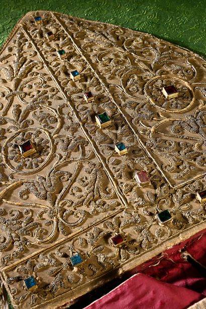 Rare episcopal miter embroidered with ecclesiastical...