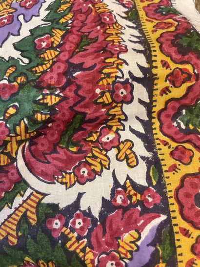 Metrages of printed canvas borders, late...