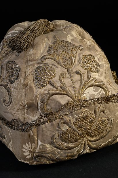 Embroidered cap for men, first early eighteenth...