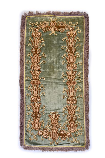 Three small carpets in silk velvet decorated...