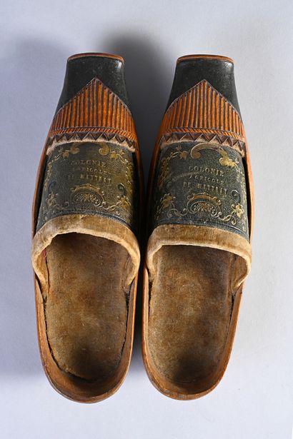 Pair of young boy's clogs from the Colonie...
