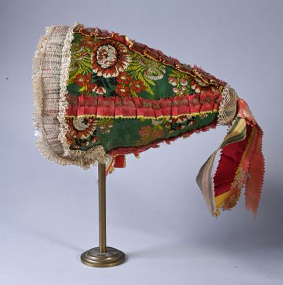 Amazing headdress, early 19th century, deep...