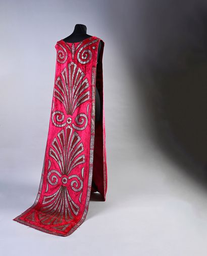 Antique dress for the show or a cross-dressing...