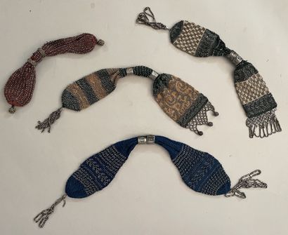 Four Louis purses, circa 1840-1860, all four...