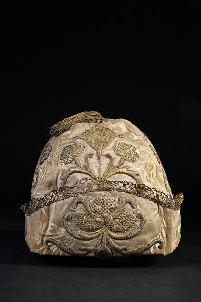Embroidered cap for men, first early eighteenth...