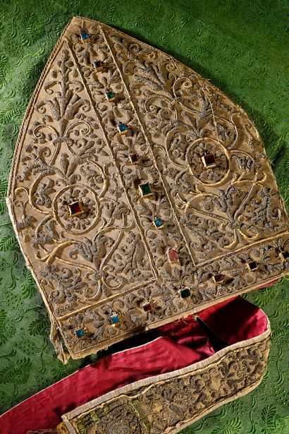 Rare episcopal miter embroidered with ecclesiastical...