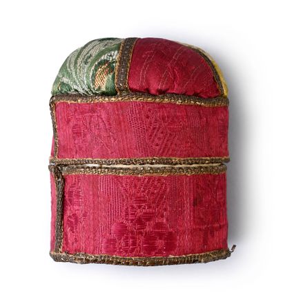 Hairdressing pin box, late seventeenth-early...