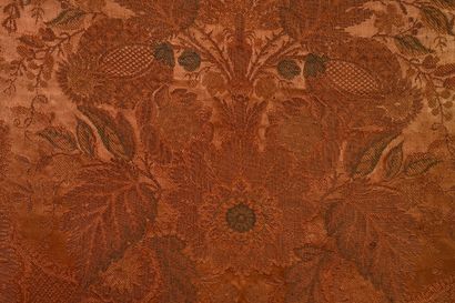 Lampas with lace, about 1720, lampas shaped...