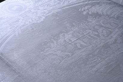 Table service with harvesters in linen damask,...