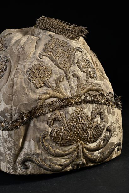 Embroidered cap for men, first early eighteenth...
