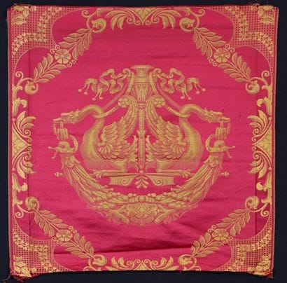 Four cups of presentation of silks of style,...