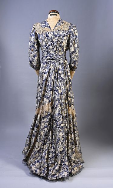 Afternoon dress signed Huc & Bourdoncle,...