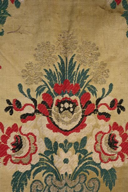 Metric of fringe for the chasublerie, fringe...