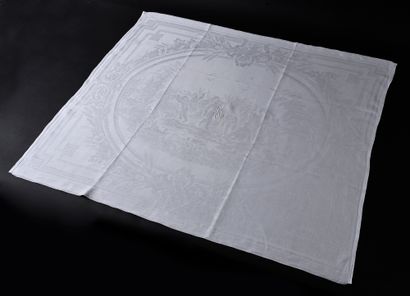 Table service with harvesters in linen damask,...