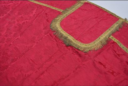 Mantle, Louis-Philippe period, crimson damask...