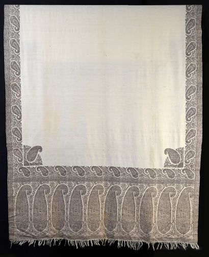 Long cashmere shawl, Restoration period,...