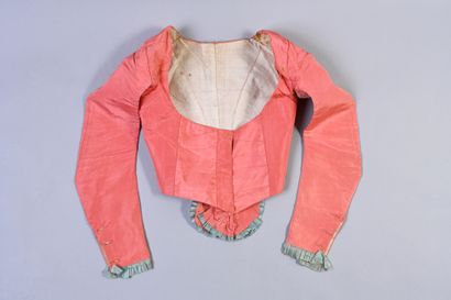 Caraco, late eighteenth century, caraco à...