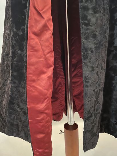 Elegant coat, circa 1880, coat with basques...