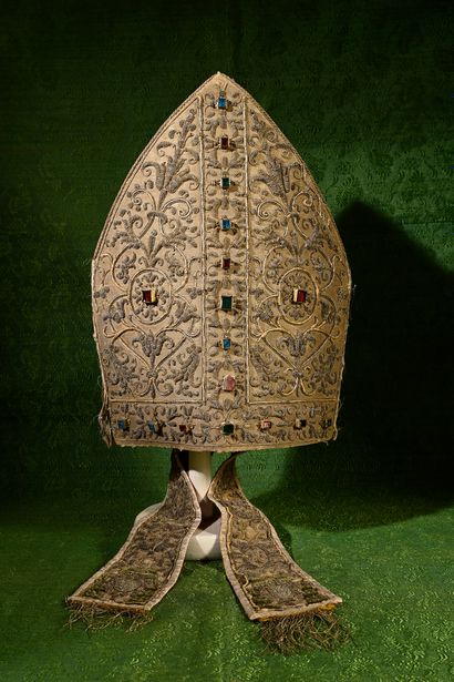 Rare episcopal miter embroidered with ecclesiastical...