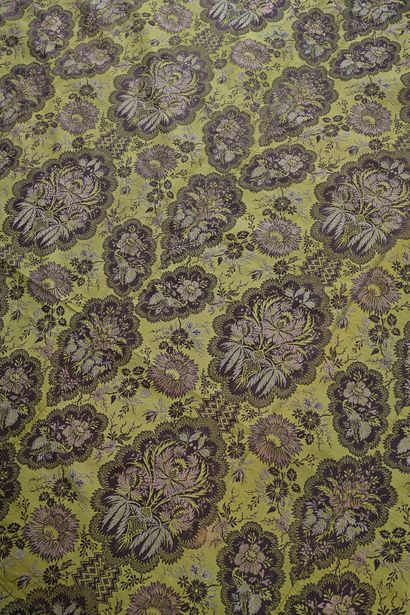 Chape in two remarkable silks, XVIIIth century,...