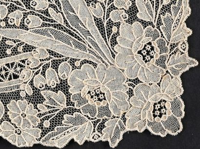 Mouchoir en dentelle d'Alençon, aiguille,...