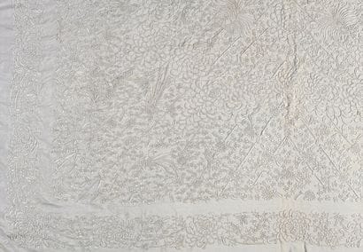 Châle de mariée brodé de fleurs et d'oiseaux,...