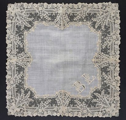 Mouchoir en dentelle d'Alençon, aiguille,...