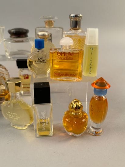 DIVERS PARFUMEURS (1960s / 2000s), lot comprising...