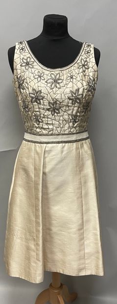 CAPUCINE circa 1963, cocktail dress in ivory...