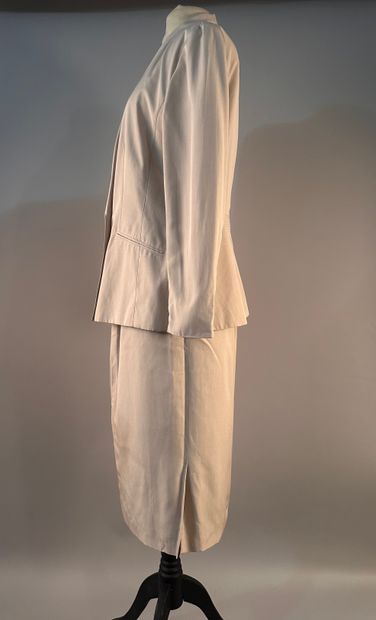 LOUIS FERAUD, Beige cotton skirt suit. Good...