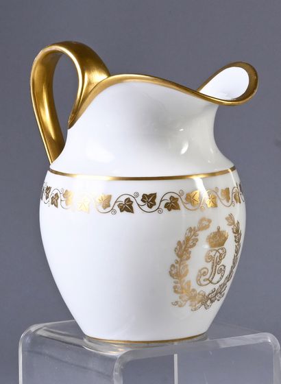 SERVICE DES PRINCES POUR LA TABLE DU ROI...