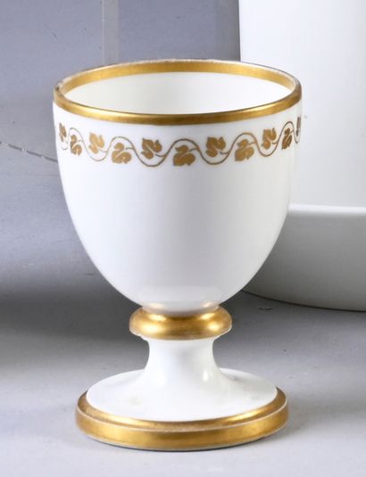 SERVICE DES PRINCES POUR LA TABLE DU ROI...