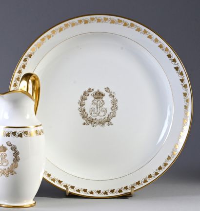 SERVICE DES PRINCES.
Plat de service, de...