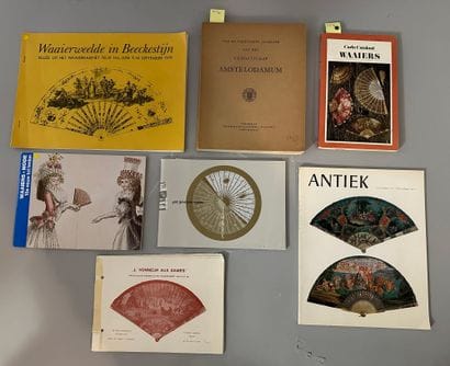 Various books and documents on Dutch fans,...