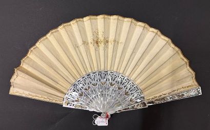 The musette player, France, circa 1840
Folded...
