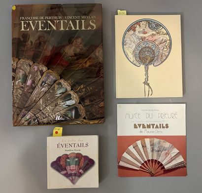 Four catalogs on fans, in French: Magdeleine...