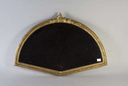 Gilded wood fan frame. 20th century
Diameter...