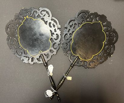 Pair of hand screens, France, circa 1870-1880
Two...
