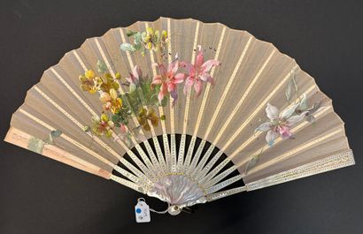 Lilies and nasturtiums, France, circa 1900
Folded...