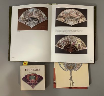 Four catalogs on fans, in French: Magdeleine...